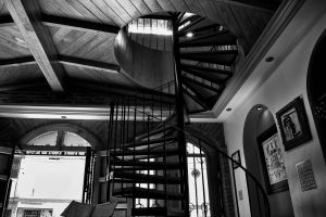 forme d'escalier métal
